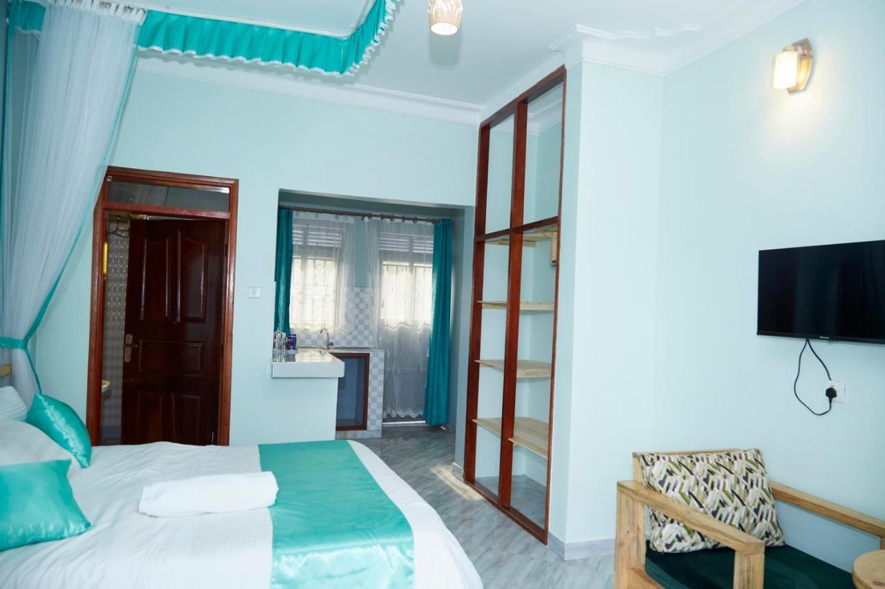 Westway Luxury Suites Mbarara Eksteriør bilde